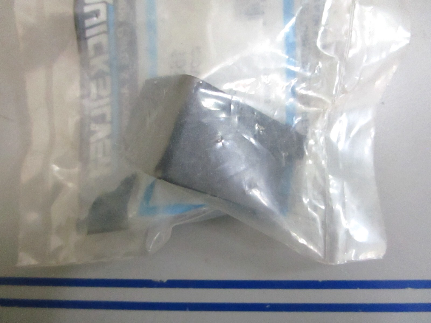 *NEW OEM* 0810 Mercury Quicksilver Cover 16917