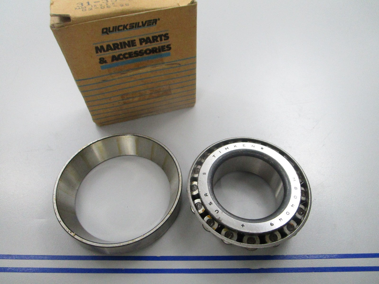 NEW OEM 31-35928A1 Mercury Quicksilver Bearing Set 0810
