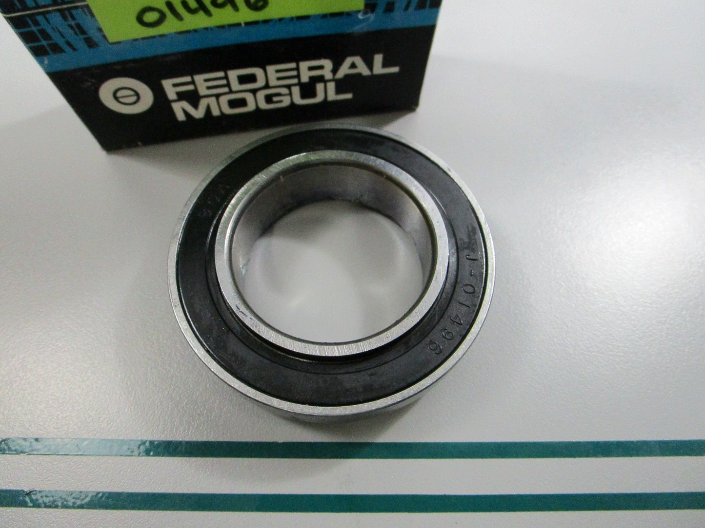 NEW OEM 01496 Federal Mogul BCA Bearing 0810