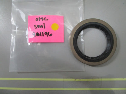 *NEW OEM* 0810 OMC Johnson Evinrude Seal 981196 0981196