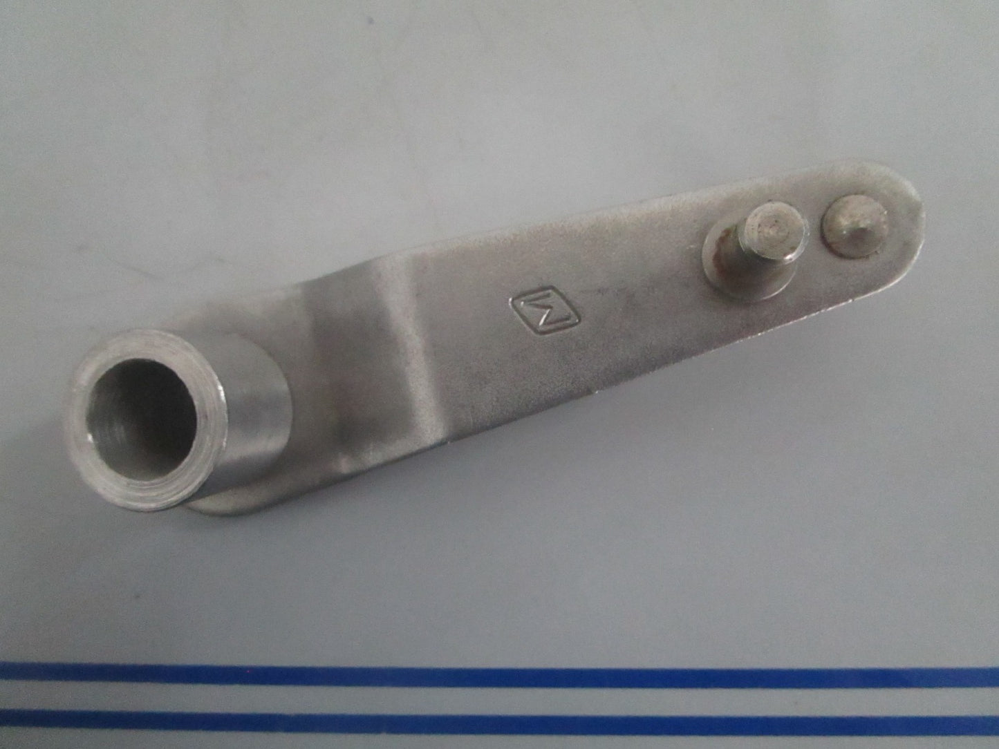 *NEW OEM* 0820 OMC Johnson Evinrude Shift Arm Assy 395483 0395483