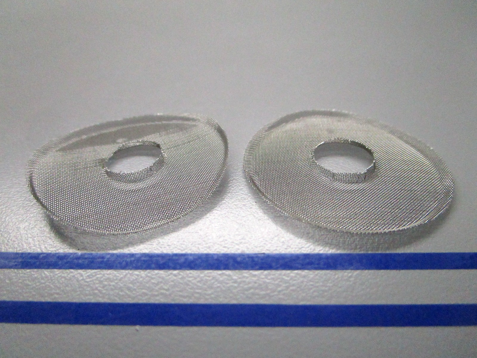 *NEW OEM* (LOT OF 2) 0810 OMC Johnson Evinrude Screen 312675 0312675