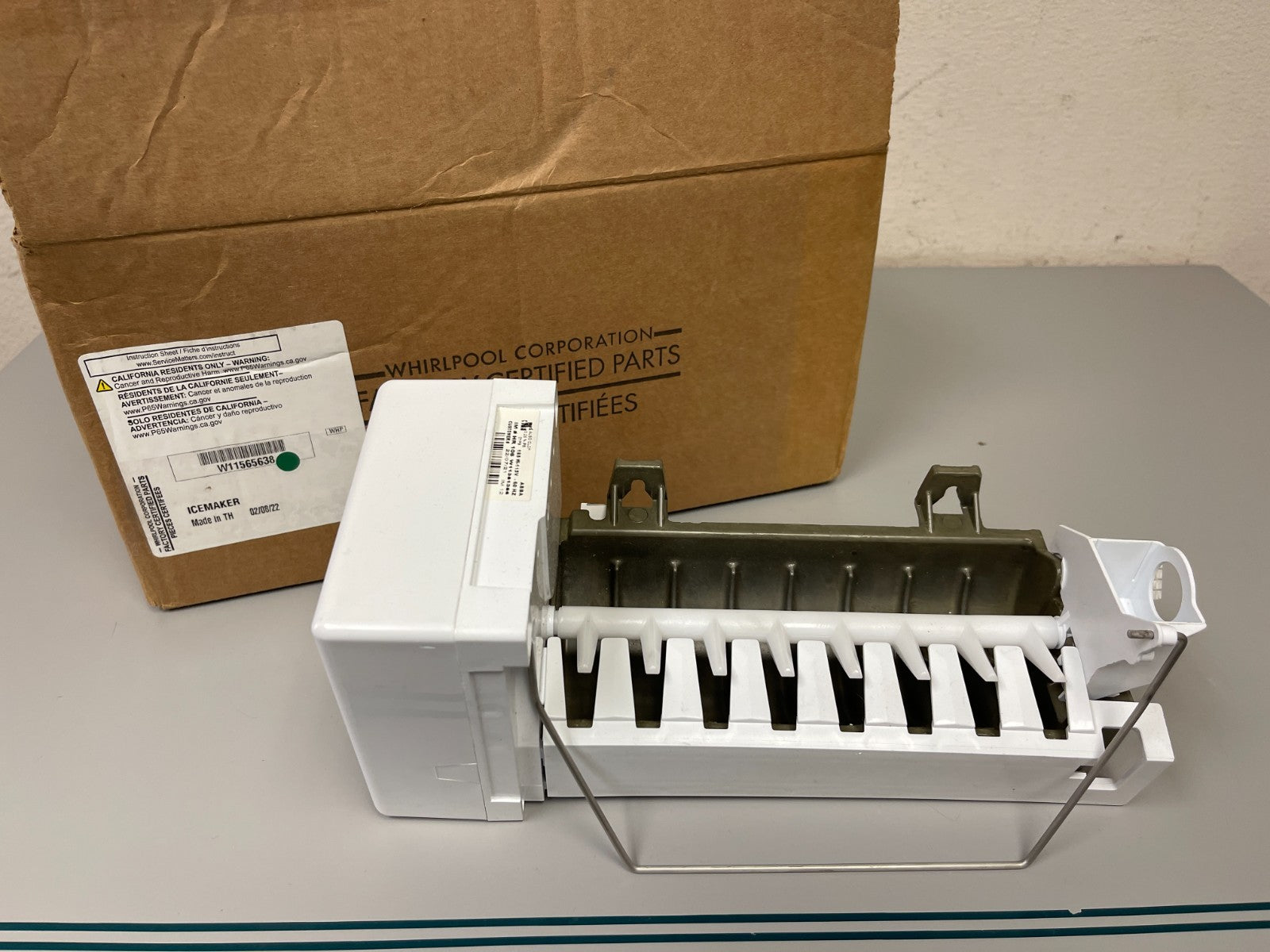 Whirlpool NEW OEM Ice Maker Assembly W11565638 Replaces W11321603 Fridge 0720