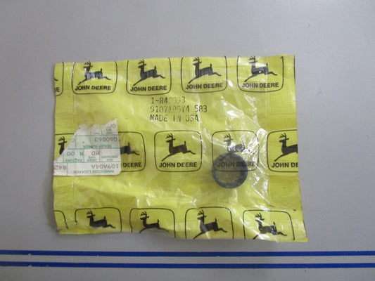 *NEW OEM* 0810 John Deere Grommet R42093