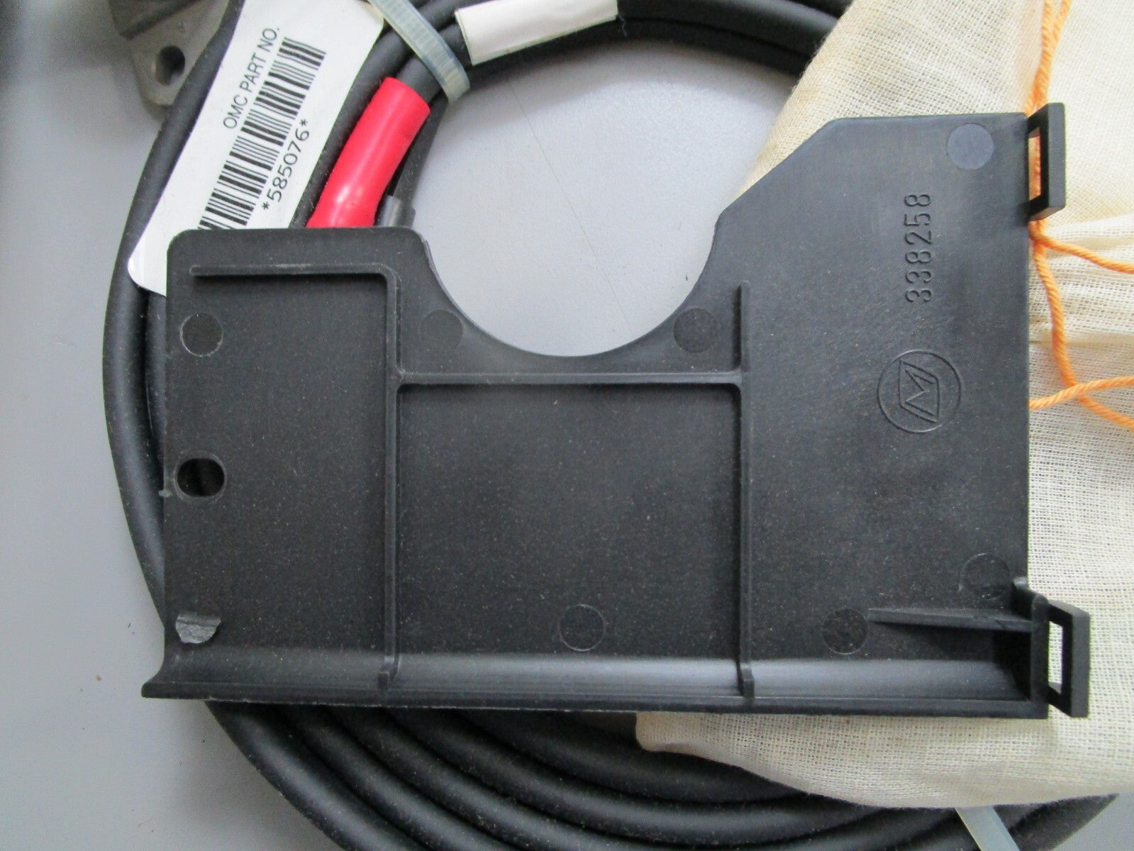 *NEW OEM* 0820 OMC Johnson Evinrude Battery Charge Kit 176942 0176942