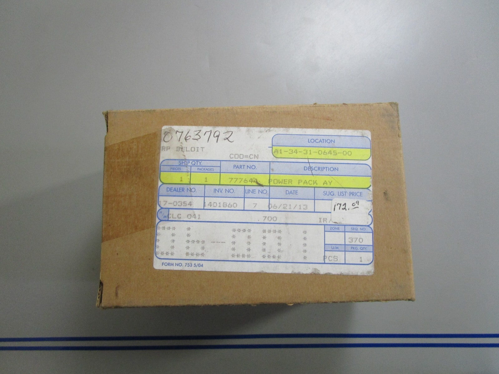 *NEW OEM* 0810 OMC Johnson Evinrude Power Pack 763792  0763792 777644 0777644