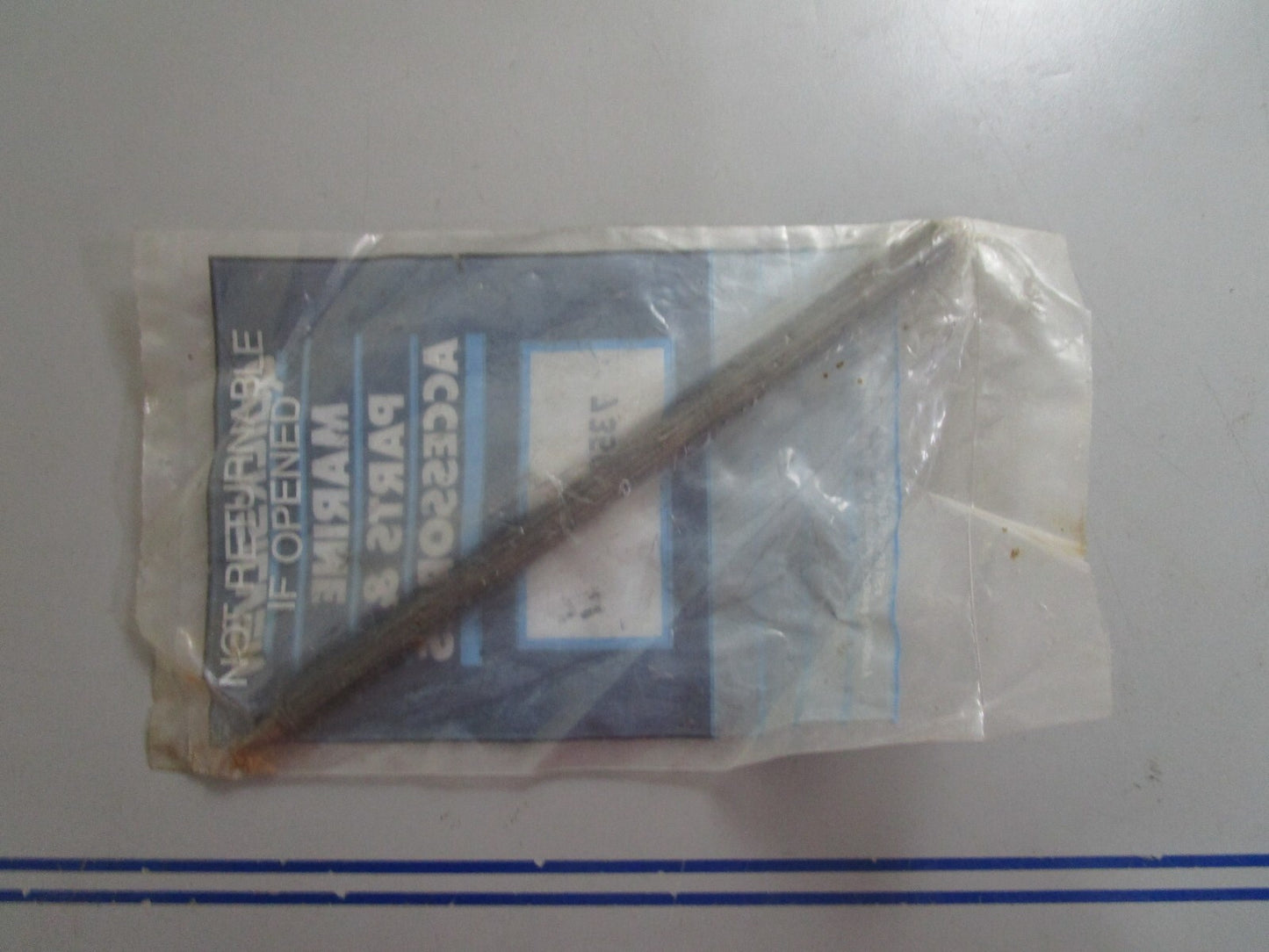 *NEW OEM* 0810 Mercury Quicksilver Shaft 73501