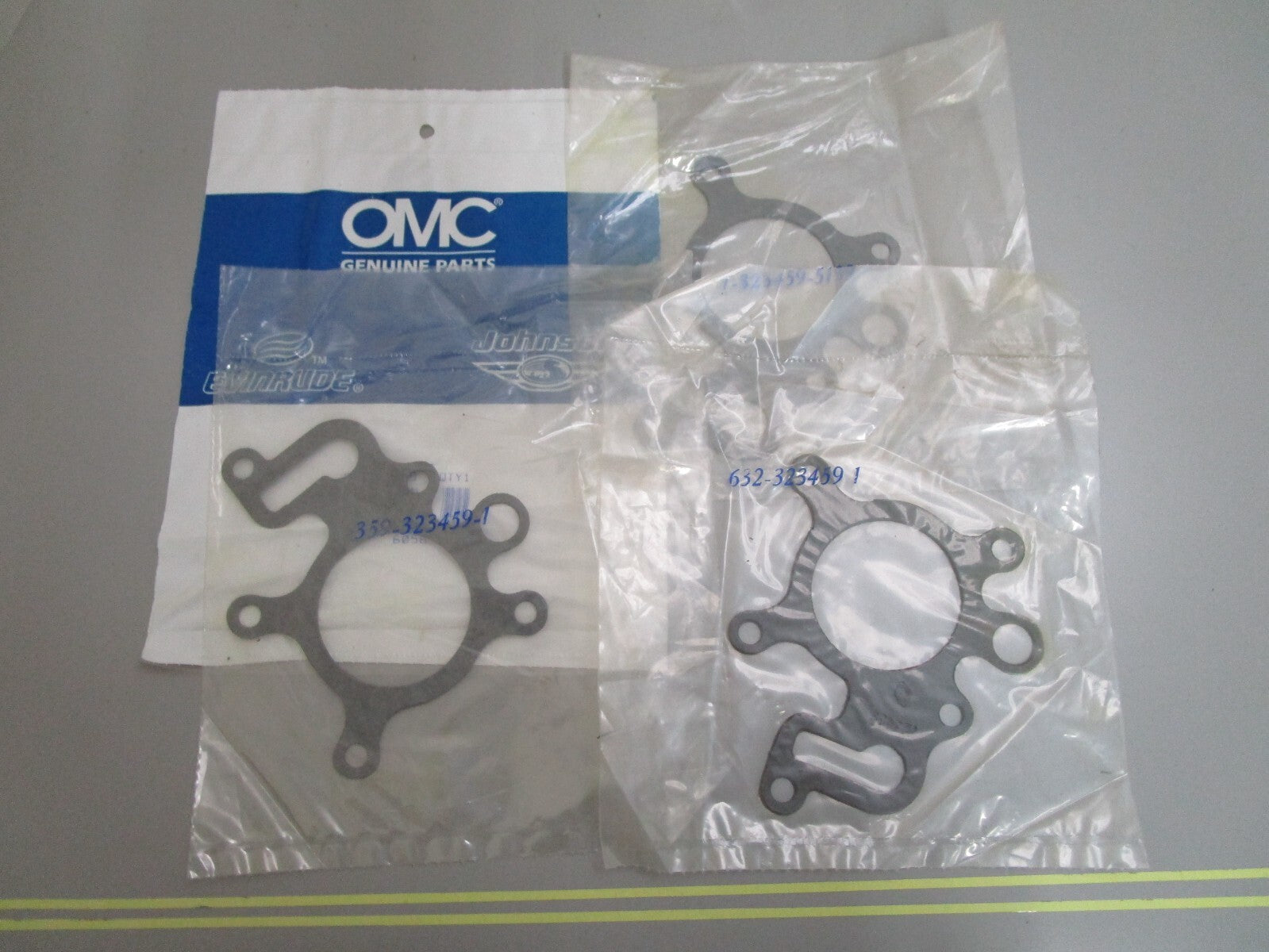 *NEW OEM* (LOT OF 4) 0810 OMC Johnson Evinrude Gasket 323459 0323459