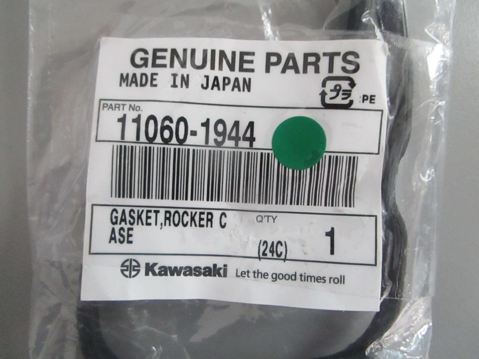 NEW OEM 11060-1944 Kawasaki Rocker Case Gasket 0820