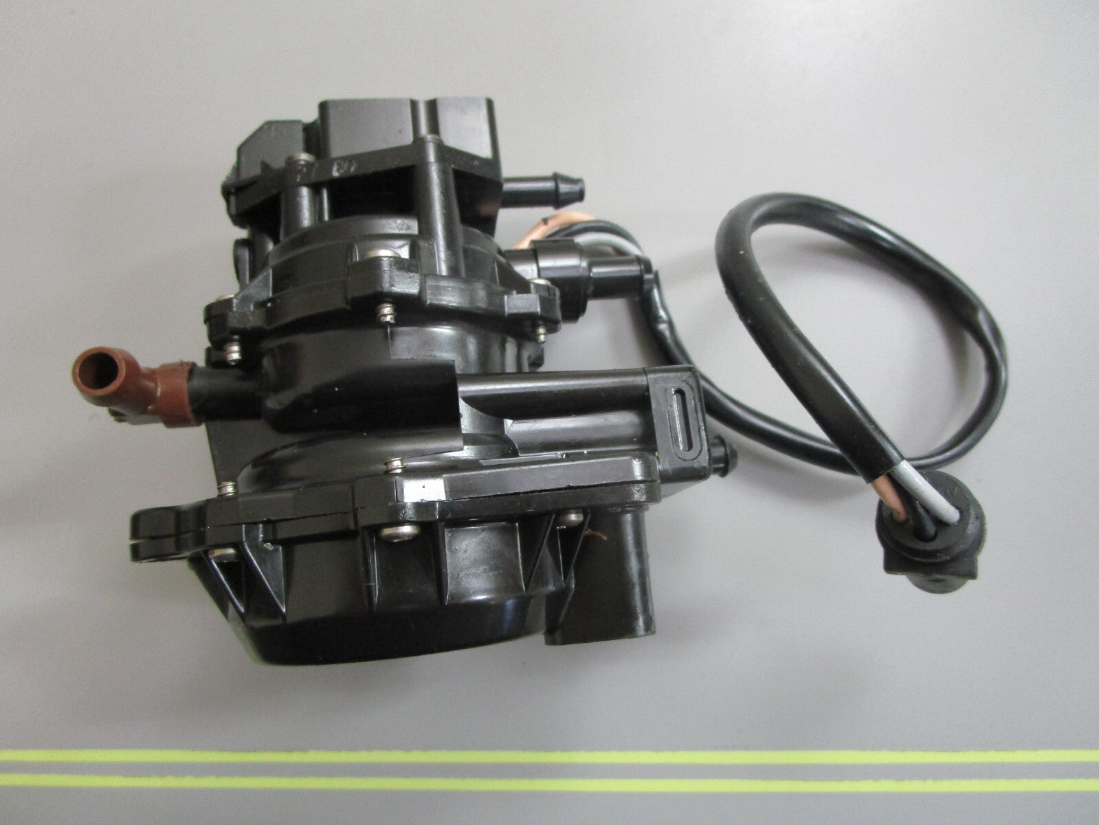 *NEW OEM* 0820 OMC Johnson Evinrude VRO Pump 174875 0174875