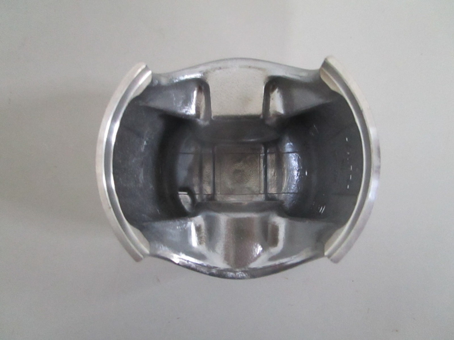 Polaris NEW OEM Piston 2201396 NOS Genuine Factory Snowmobile Engine Part 0820