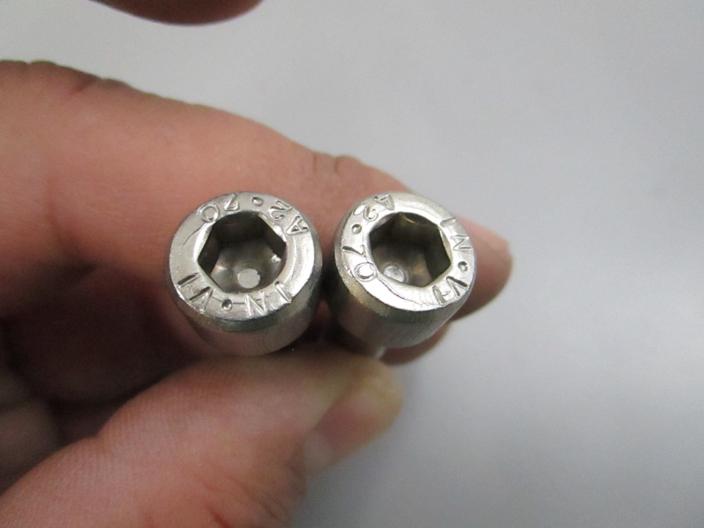 NEW OEM (LOT OF 2) 963699 Volvo Penta Screw 0810