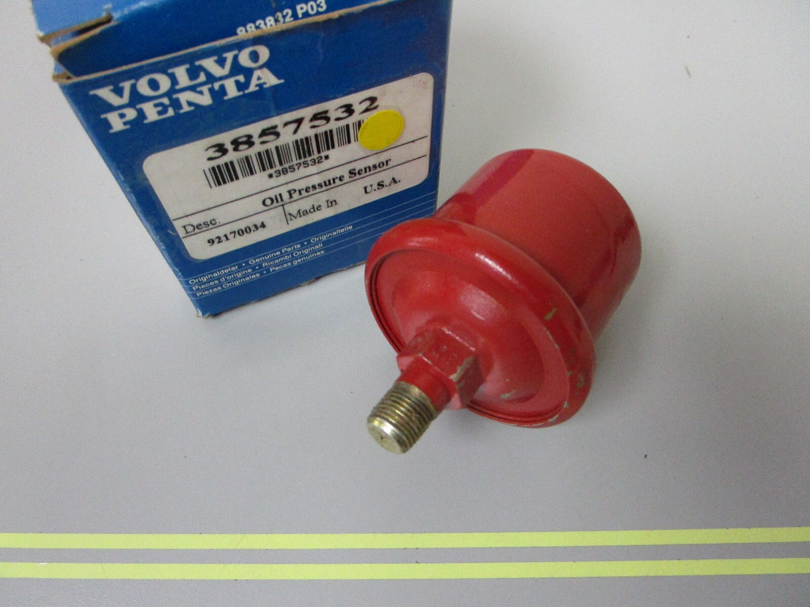 *NEW OEM* 0720 Volvo Penta Oil Pressure Sensor 3857532