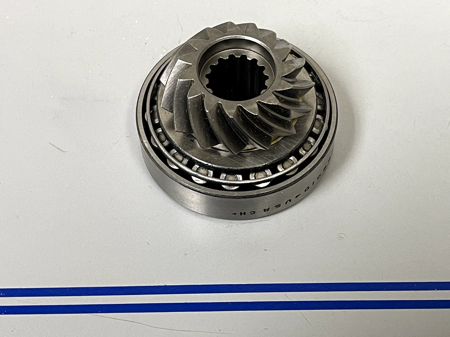 *NEW OEM* 0670 Mercury Quicksilver Pinion Gear Assembly FA481266