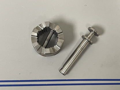 NEW OEM 337774 Johnson Evinrude Clutch Dog 0670