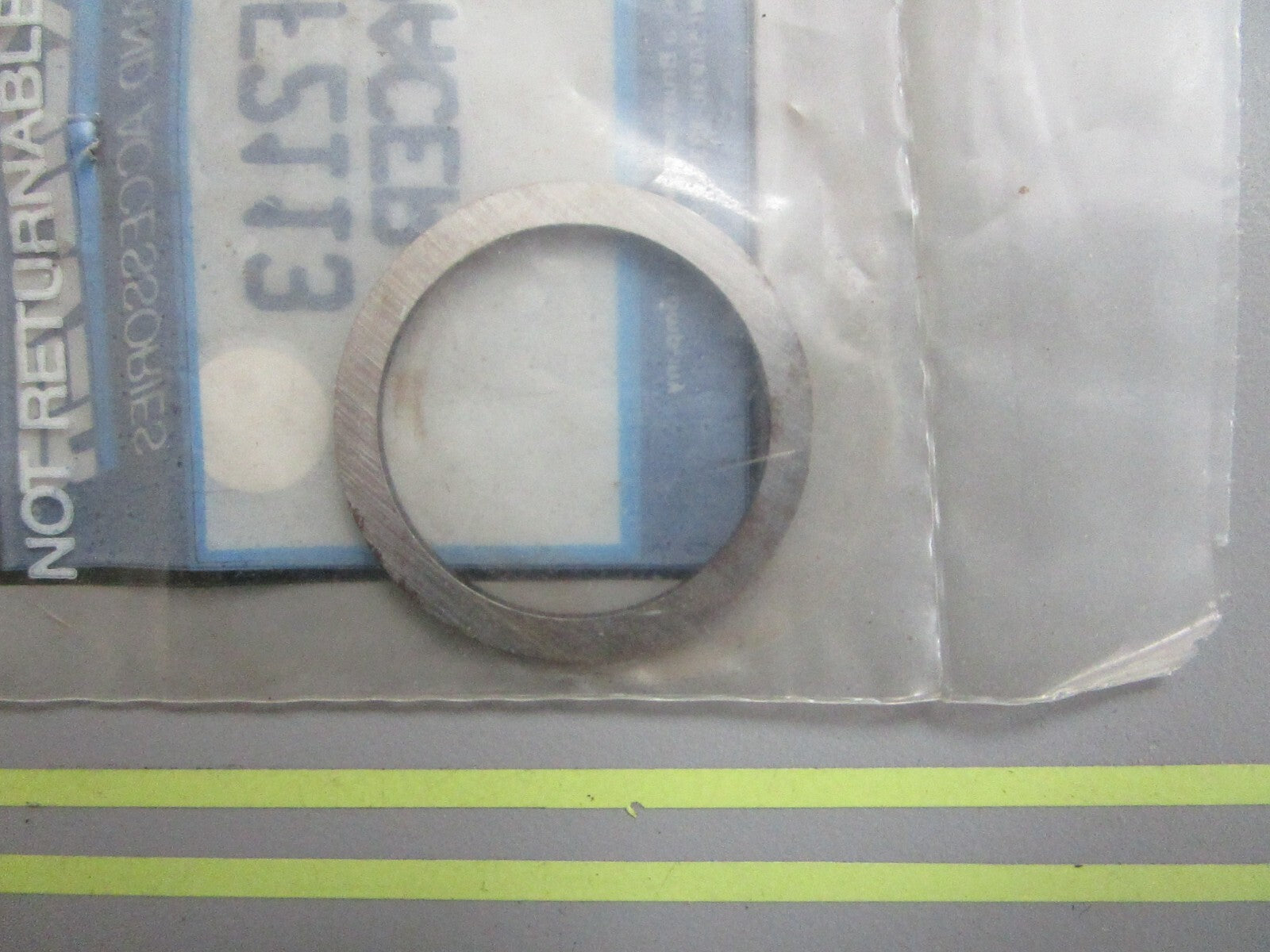 *NEW OEM* 0820 Mercury Quicksilver Spacer 23-F2113