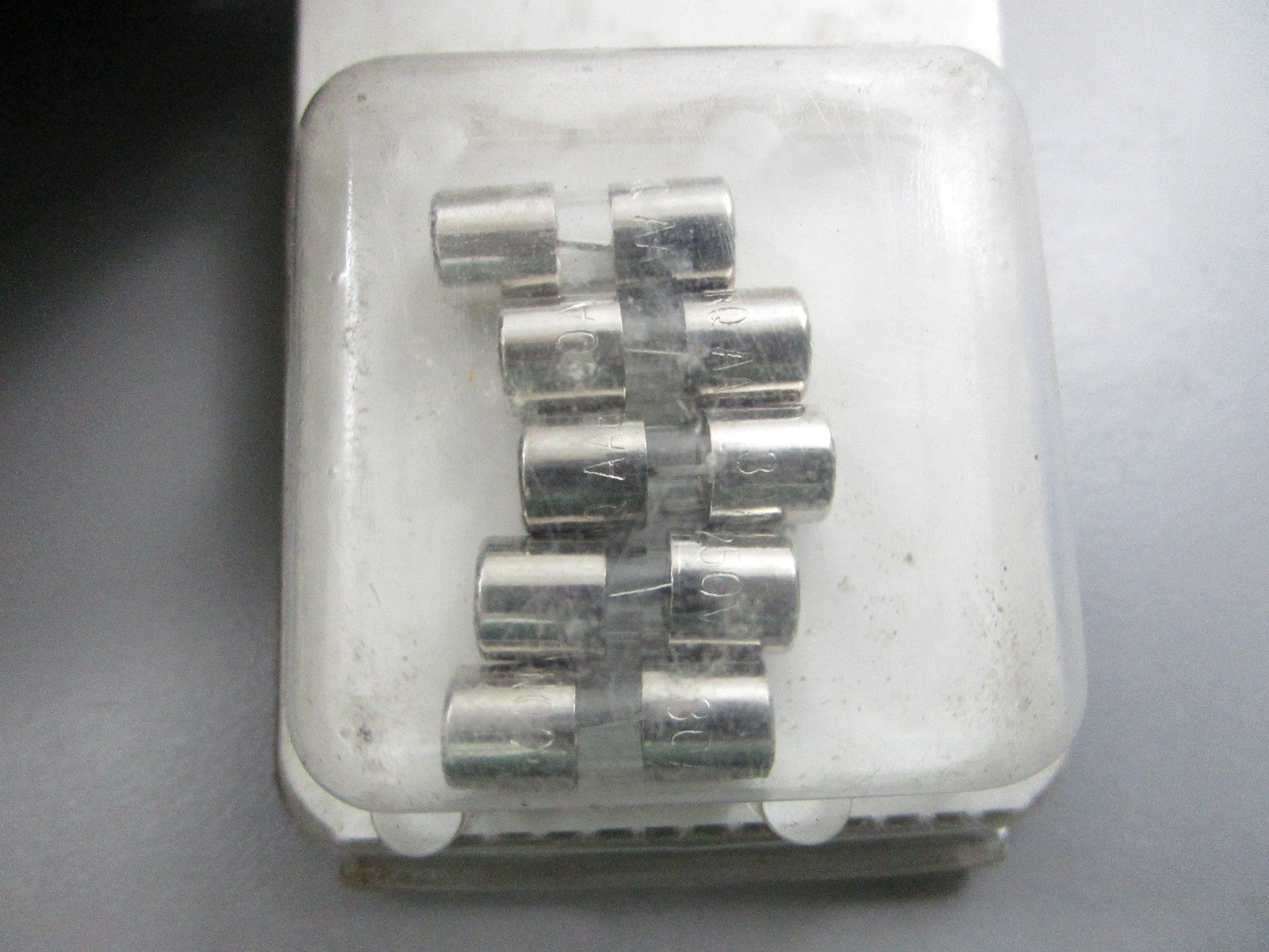 NEW (LOT OF 5) 444030-1 Sea-Dog 30 AMP AGC Fuse 0810