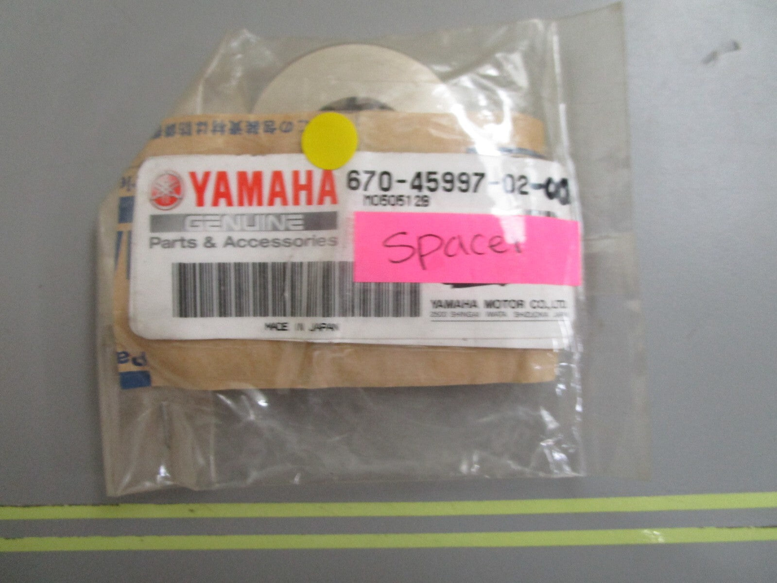 *NEW OEM* 0810 Yamaha Spacer 670-45997-02-00