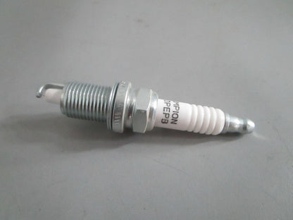 NEW OEM (LOT OF 3) QC10PEPB Champion Spark Plug 0820