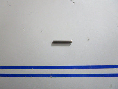 *NEW OEM* 0810 OMC Johnson Evinrude Roll Pin 303261 0303261