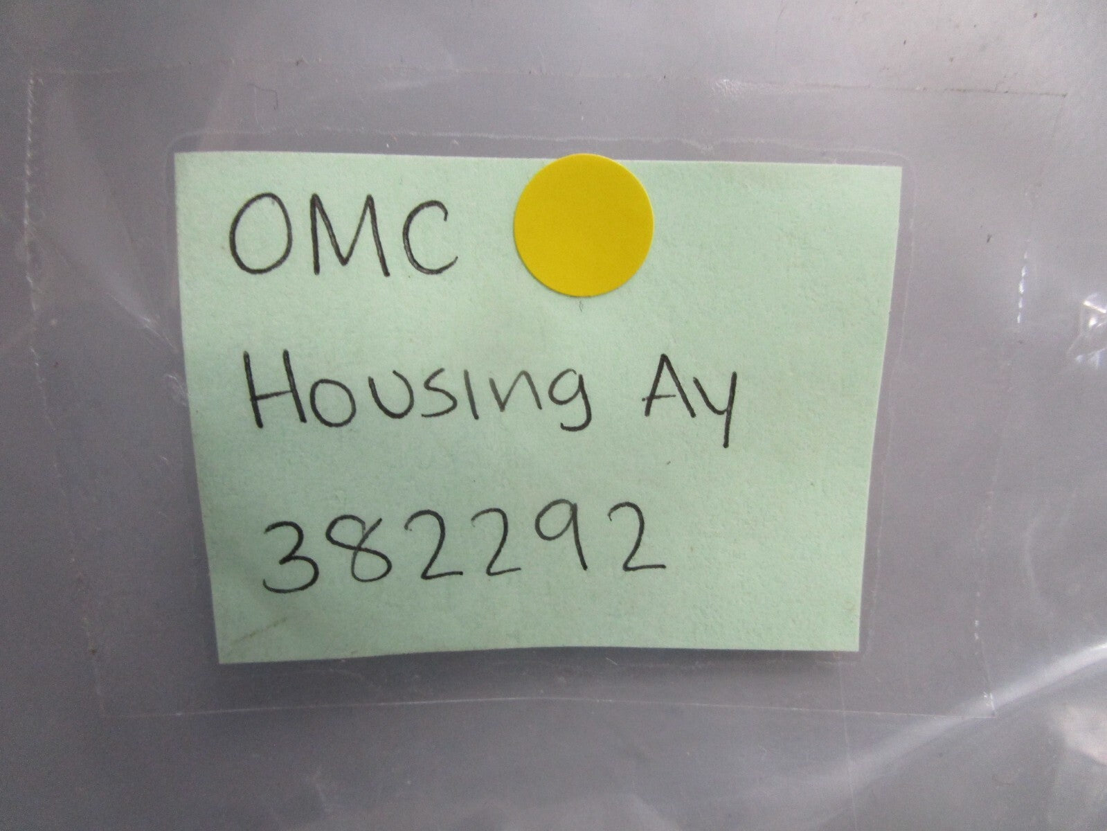 *NEW OEM* 0820 OMC Johnson Evinrude Housing Ay 382292 0382292