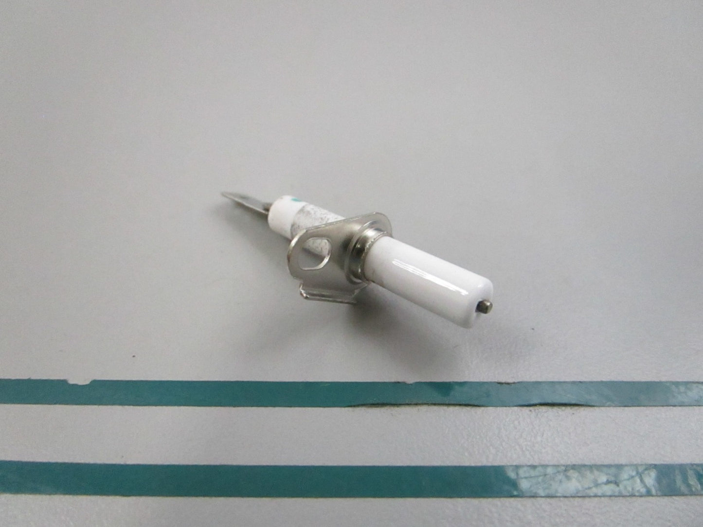 NEW OEM WP74009958 Whirlpool Ignitor 0810