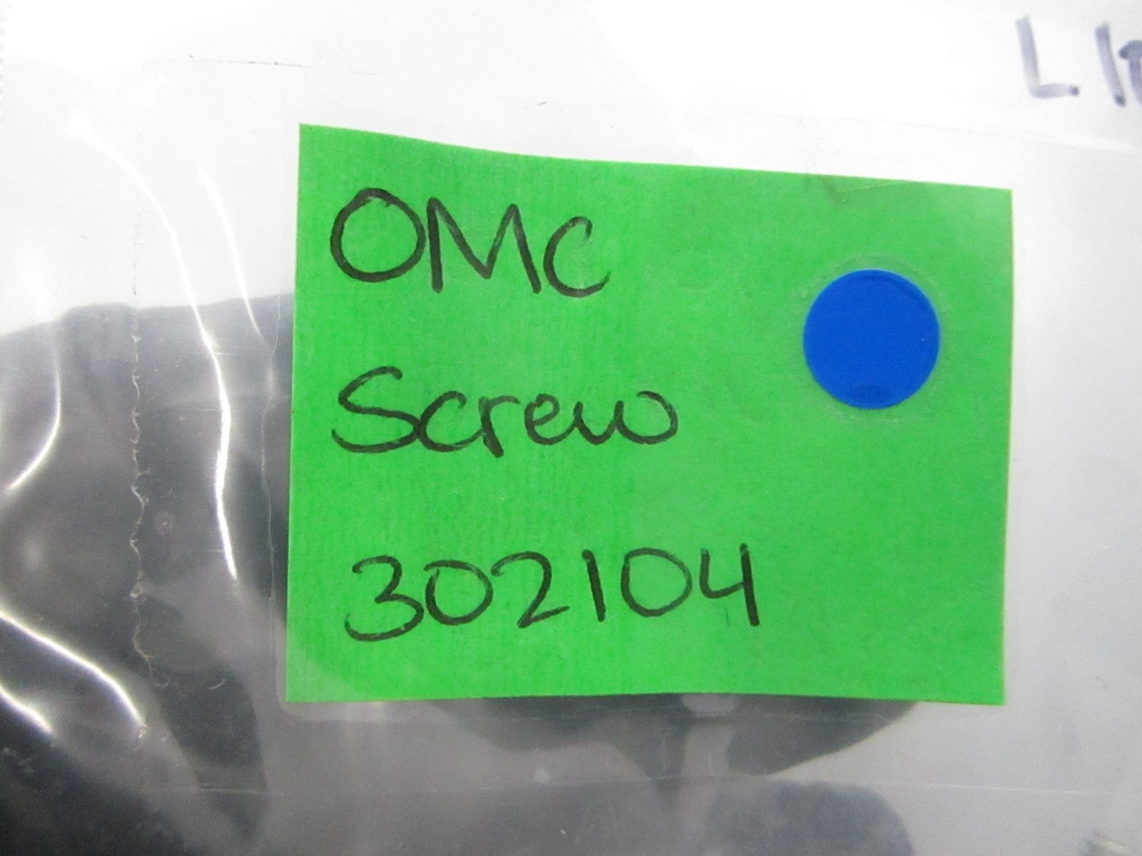 NEW OEM (LOT OF 10) 302104 0302104 OMC Johnson Evinrude Screw 0810