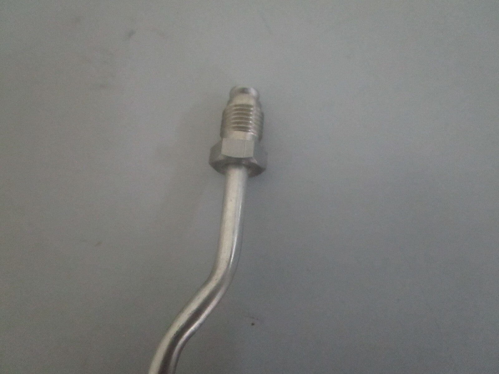 *NEW OEM* 0820 Volvo Penta Oil Pipe 852832