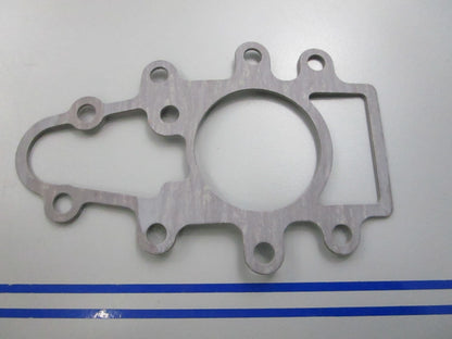 NEW OEM 56132-95J00 Suzuki Gasket 0810