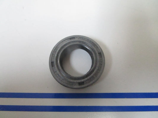 *NEW OEM* 0810 OMC Johnson Evinrude Seal 446033 0446033