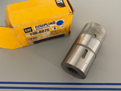 *NEW OEM* 0720 CAT Caterpillar Coupling 135-8075