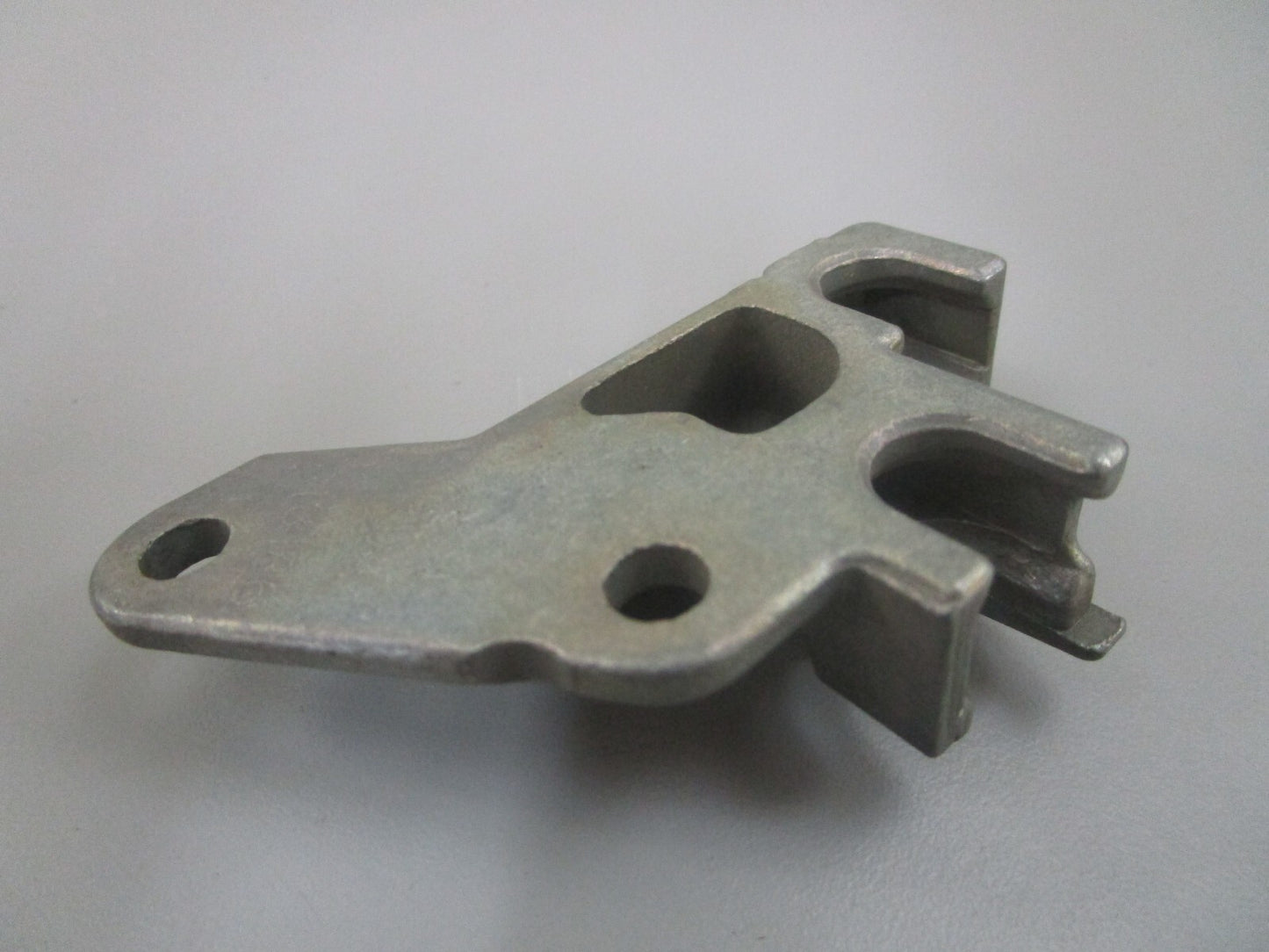 *NEW OEM* 0770 OMC Johnson Evinrude Anchor Block Assembly 318186 0318186