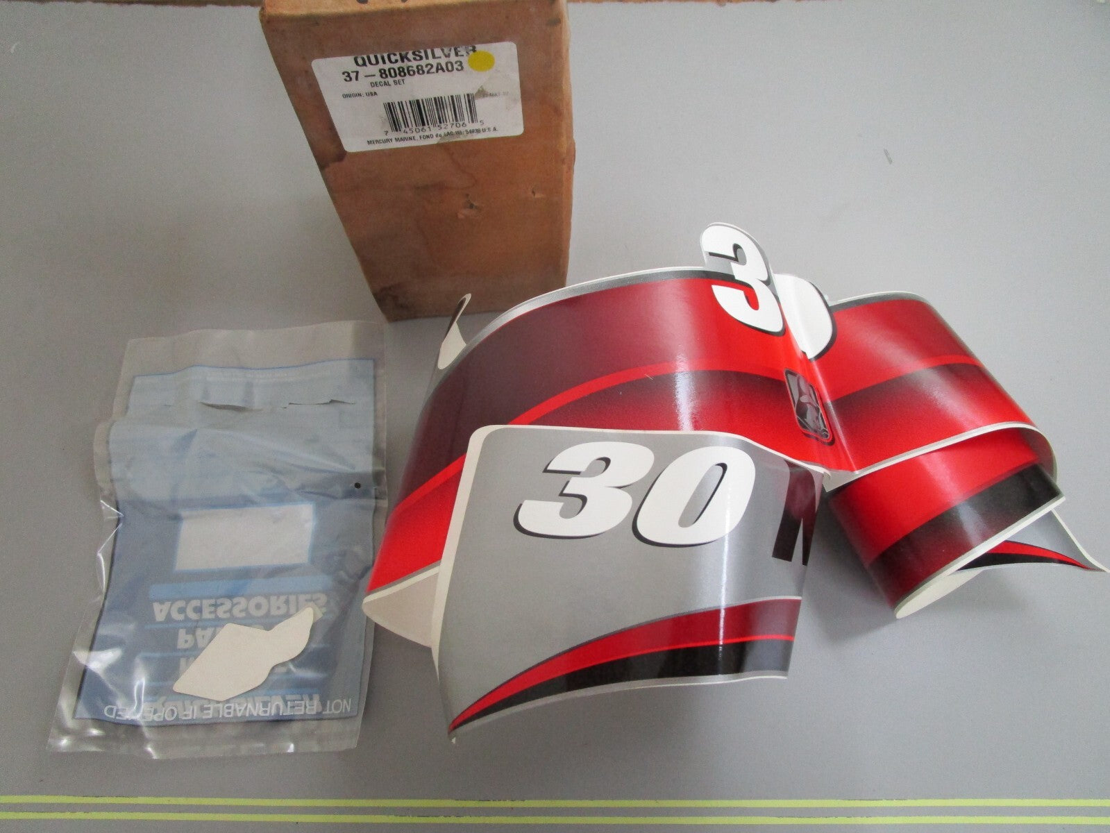 *NEW OEM* 0820 Mercury Quicksilver Decal Set 37-808682A03