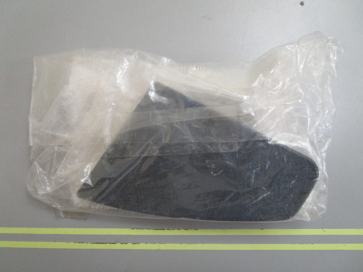 *NEW OEM* 0810 OMC Johnson Evinrude Thrust Plate 3852561