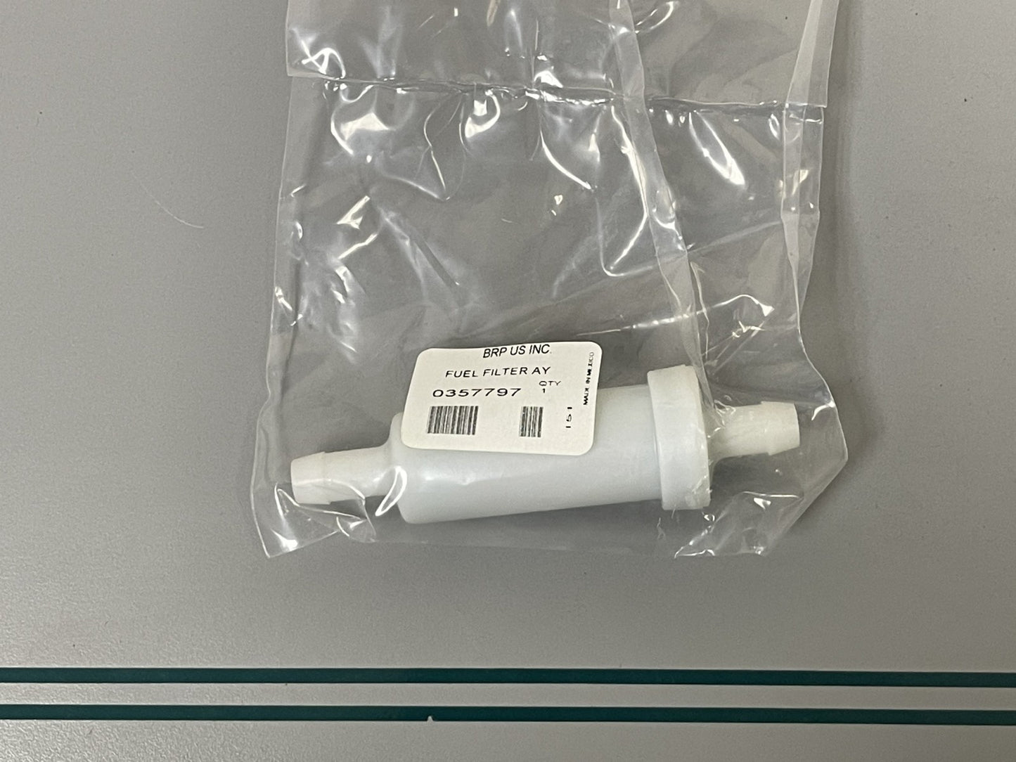 NEW OEM 0357797 Johnson Evinrude Fuel Filter 0670