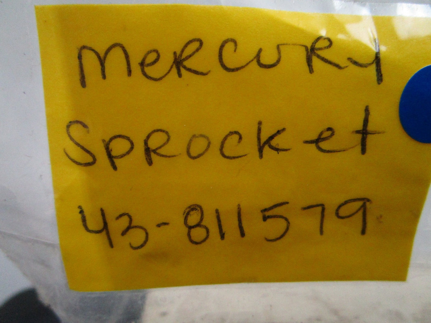 *NEW OEM* 0810 Mercury Quicksilver Sprocket 43-811579