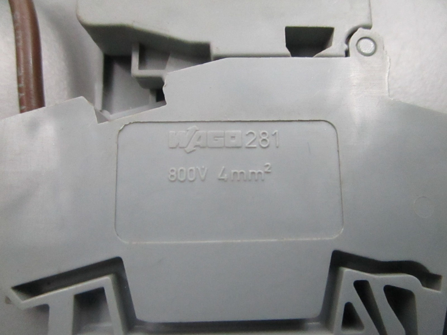 NEW OEM 281-611 WAGO Fuse Holder 0810