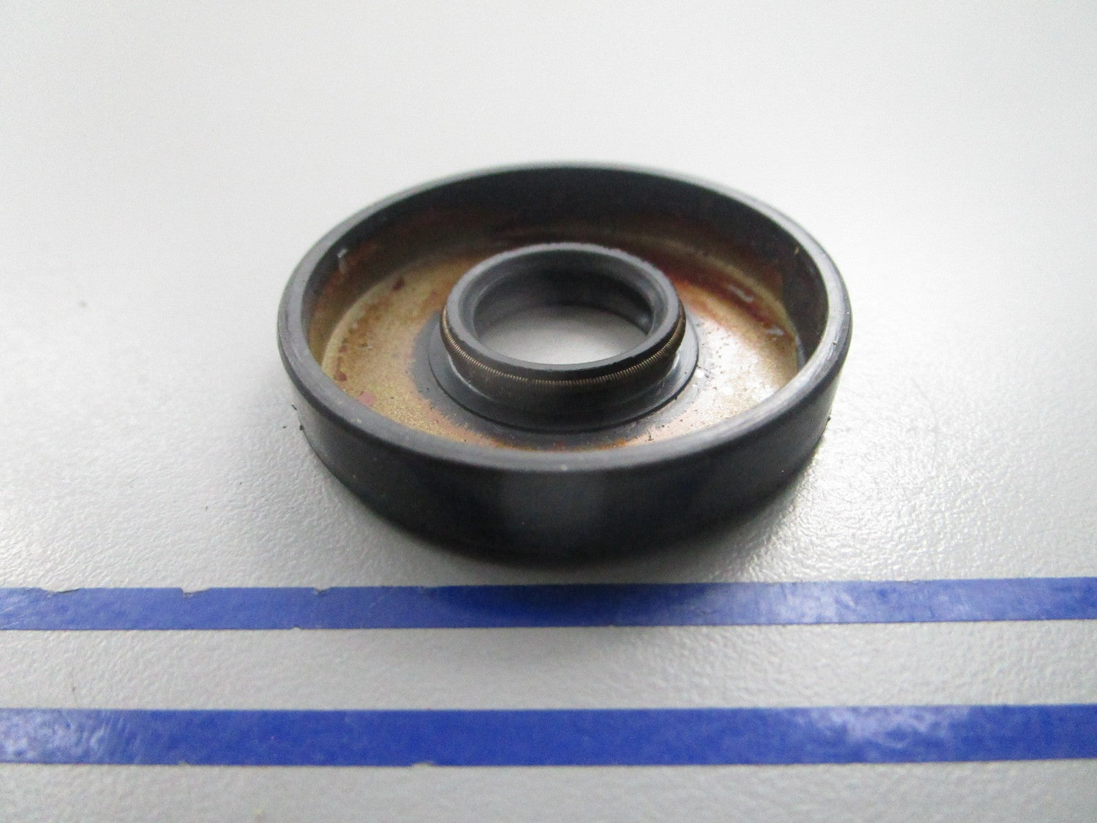 NEW OEM 26-82237M Mercury Quicksilver Seal 0810