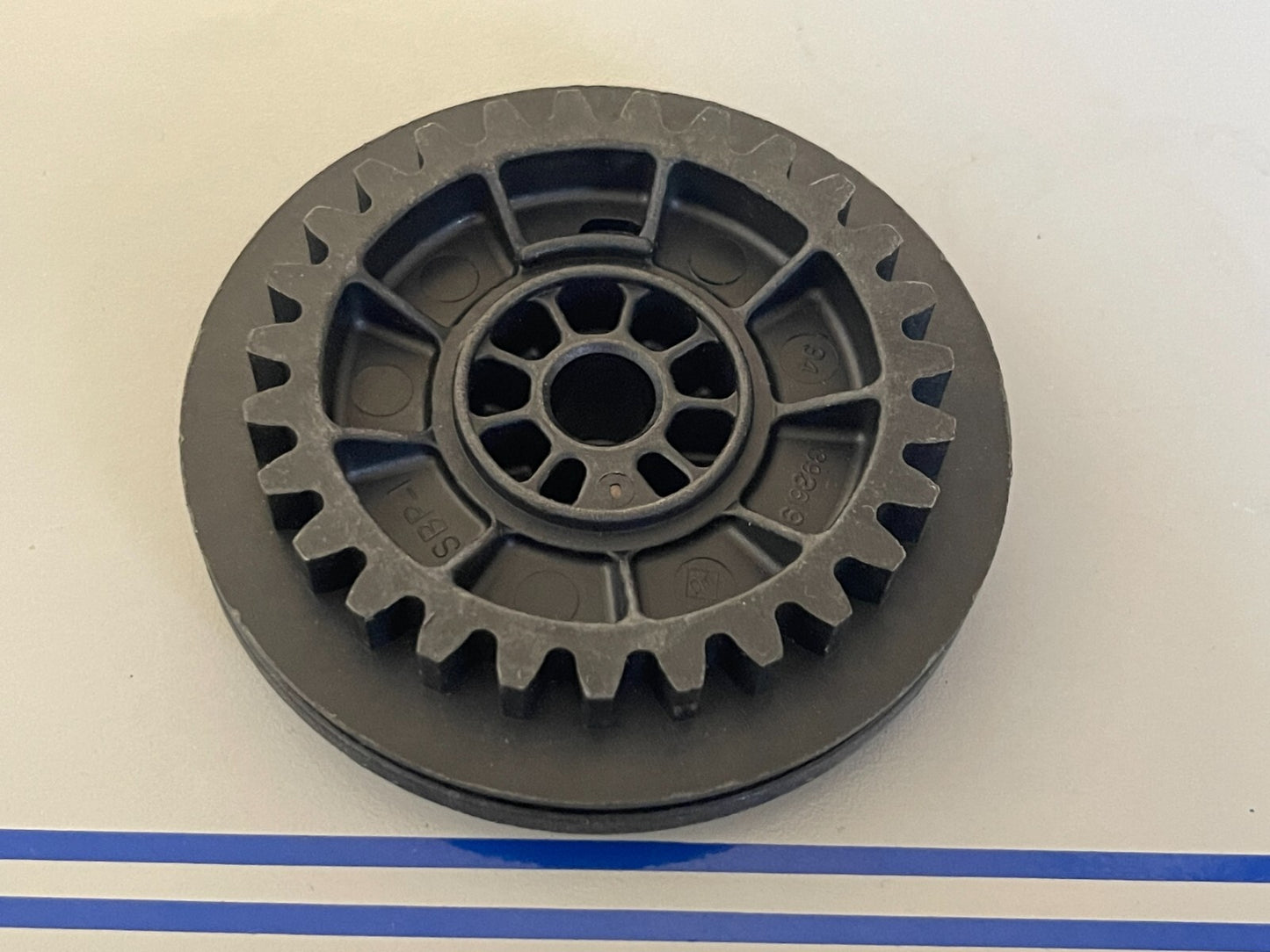 *NEW OEM* 0810 OMC Johnson Evinrude Recoil Gear 393619 0393619