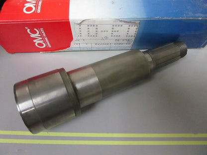 *NEW OEM* 0720 OMC Johnson Evinrude Shaft & Sleeve Assembly 382883 0382883