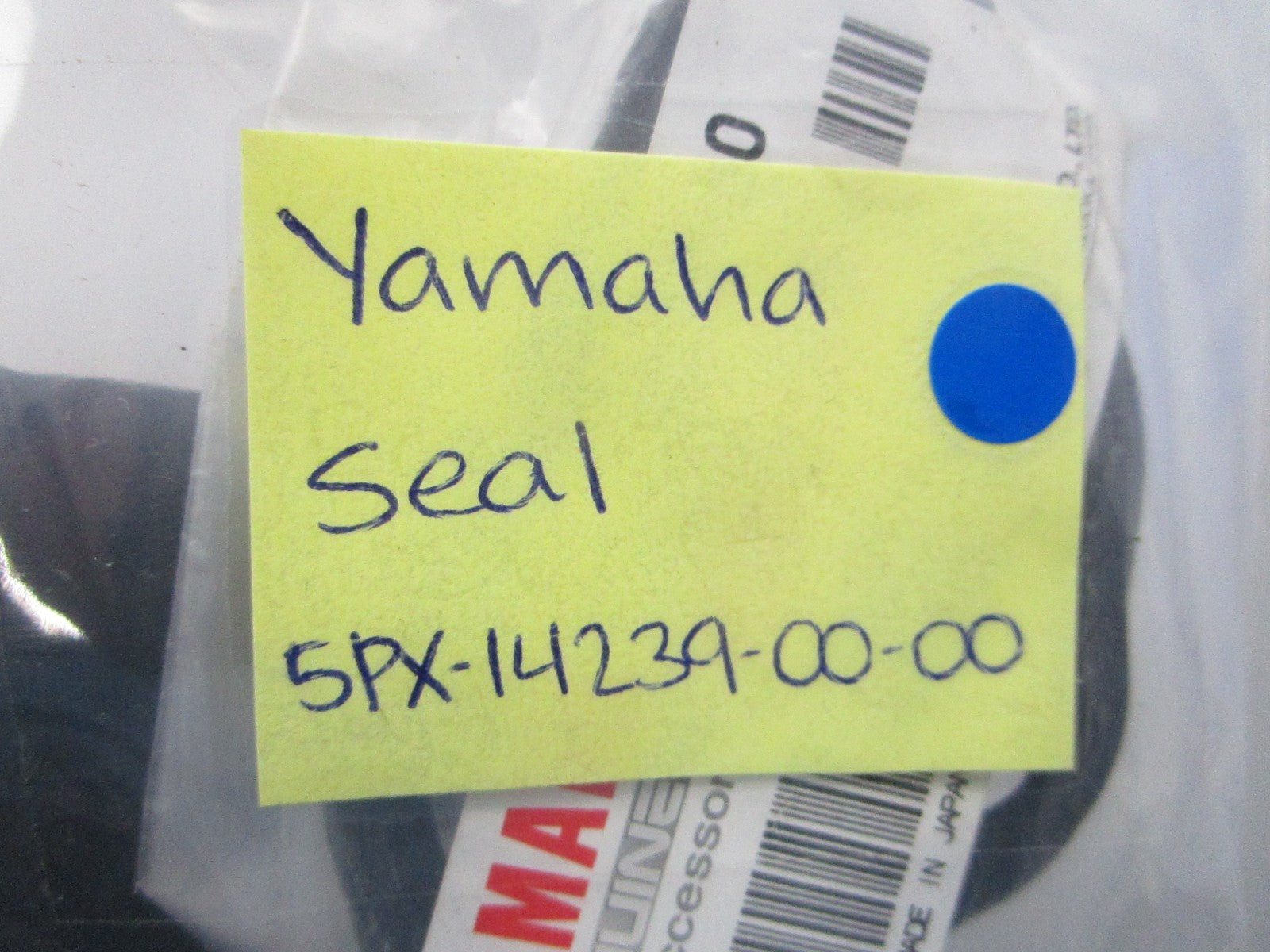 NEW OEM 5PX-14239-00-00 Yamaha Seal 0810