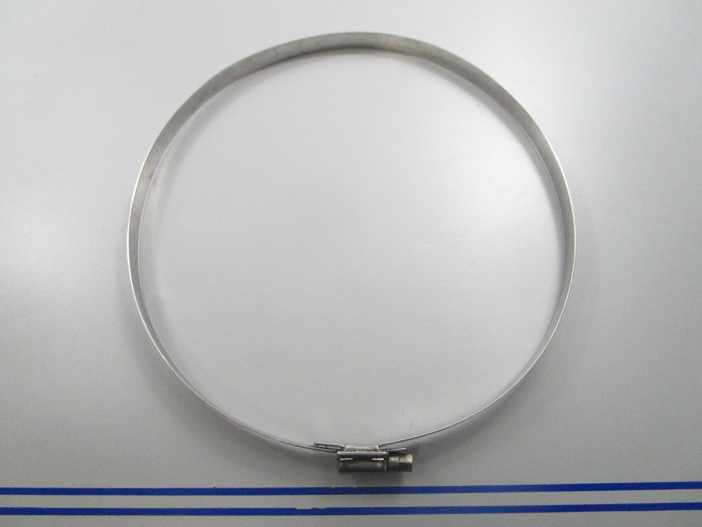 *NEW OEM* 0810 Volvo Penta Hose Clamp 949000