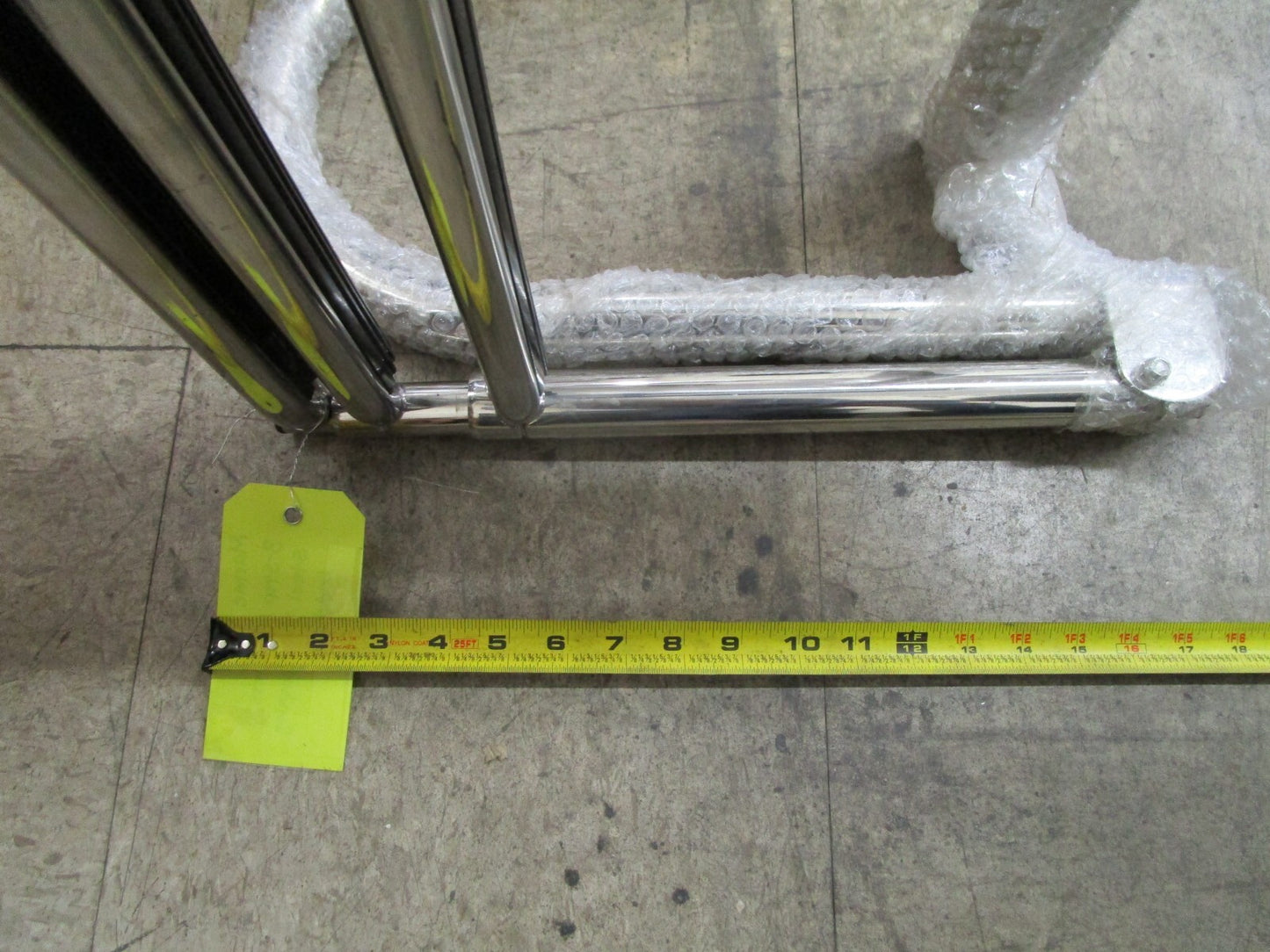 *NEW* 0820 Marine 3-Step Stainless Steel Telescoping Ladder