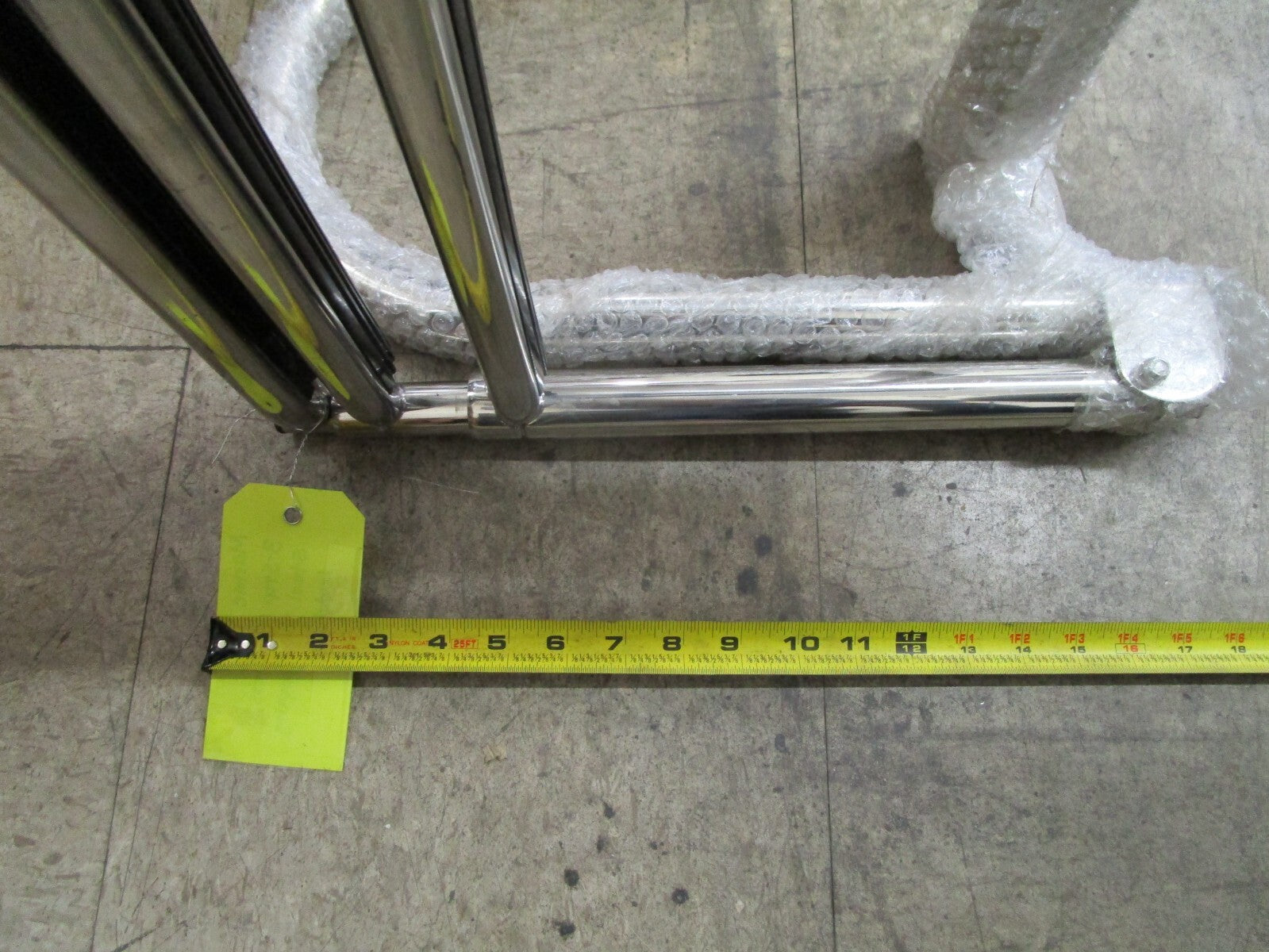 *NEW* 0820 Marine 3-Step Stainless Steel Telescoping Ladder
