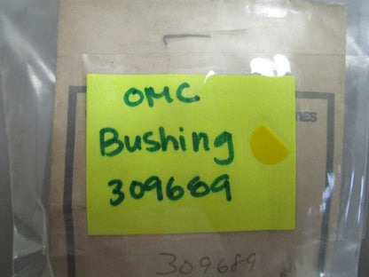 *NEW OEM* 0810 OMC Johnson Evinrude Bushing 309689 0309689