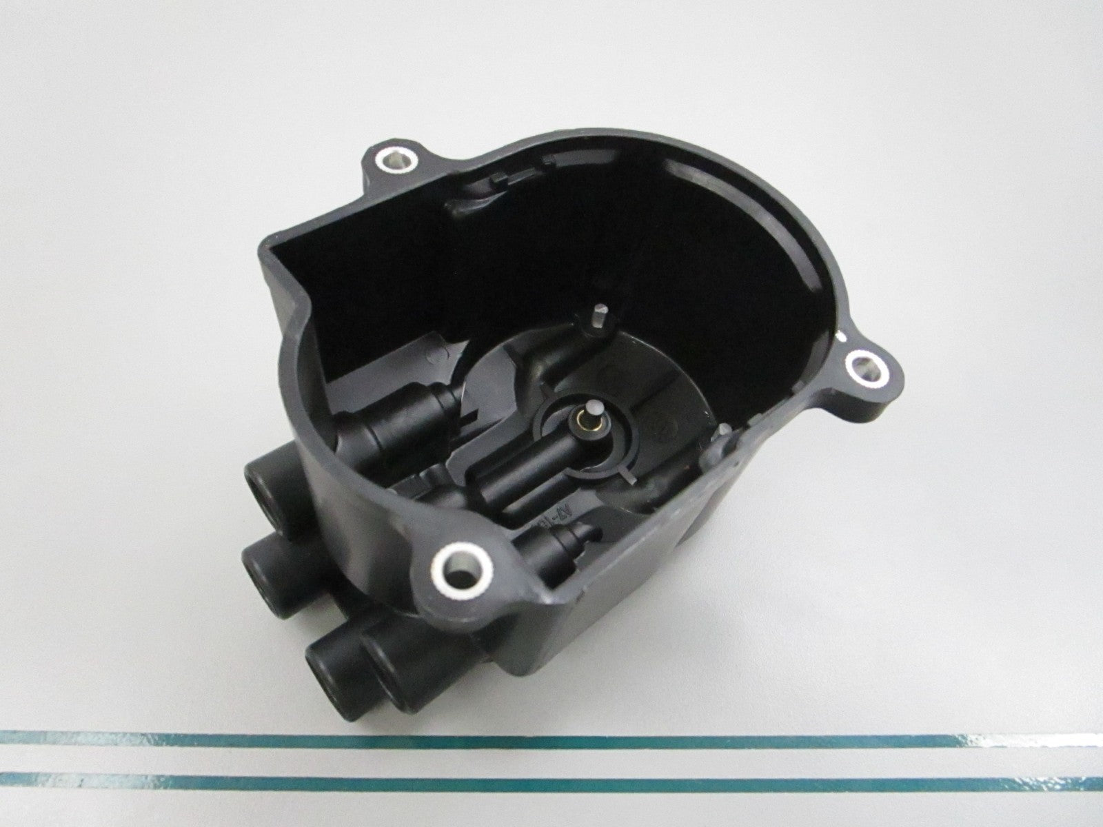 NEW TY19101-76013-71 For: Toyota Total Source Distributor Cap 0810