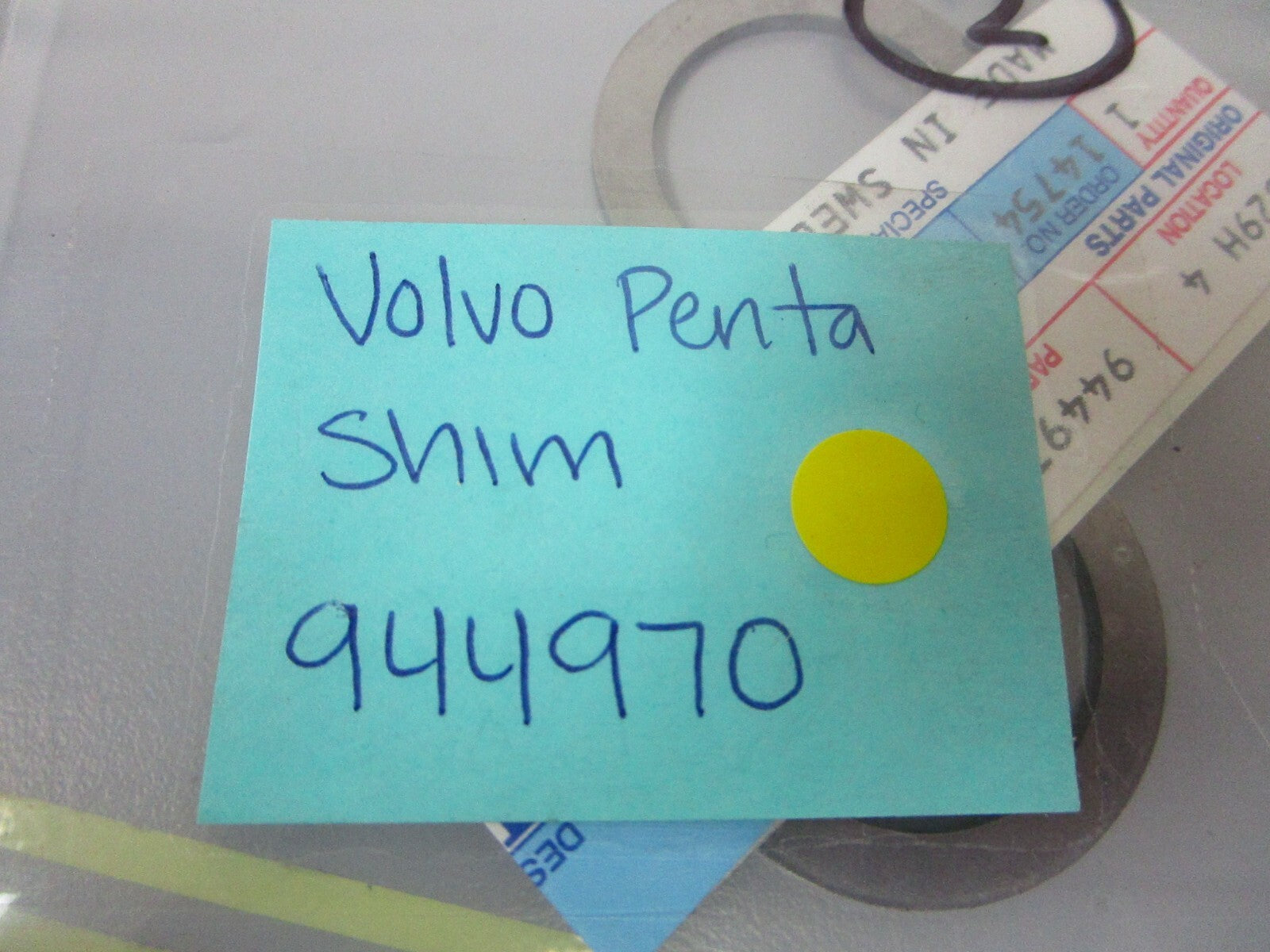 *NEW OEM* 0810 Volvo Penta Shim 944970