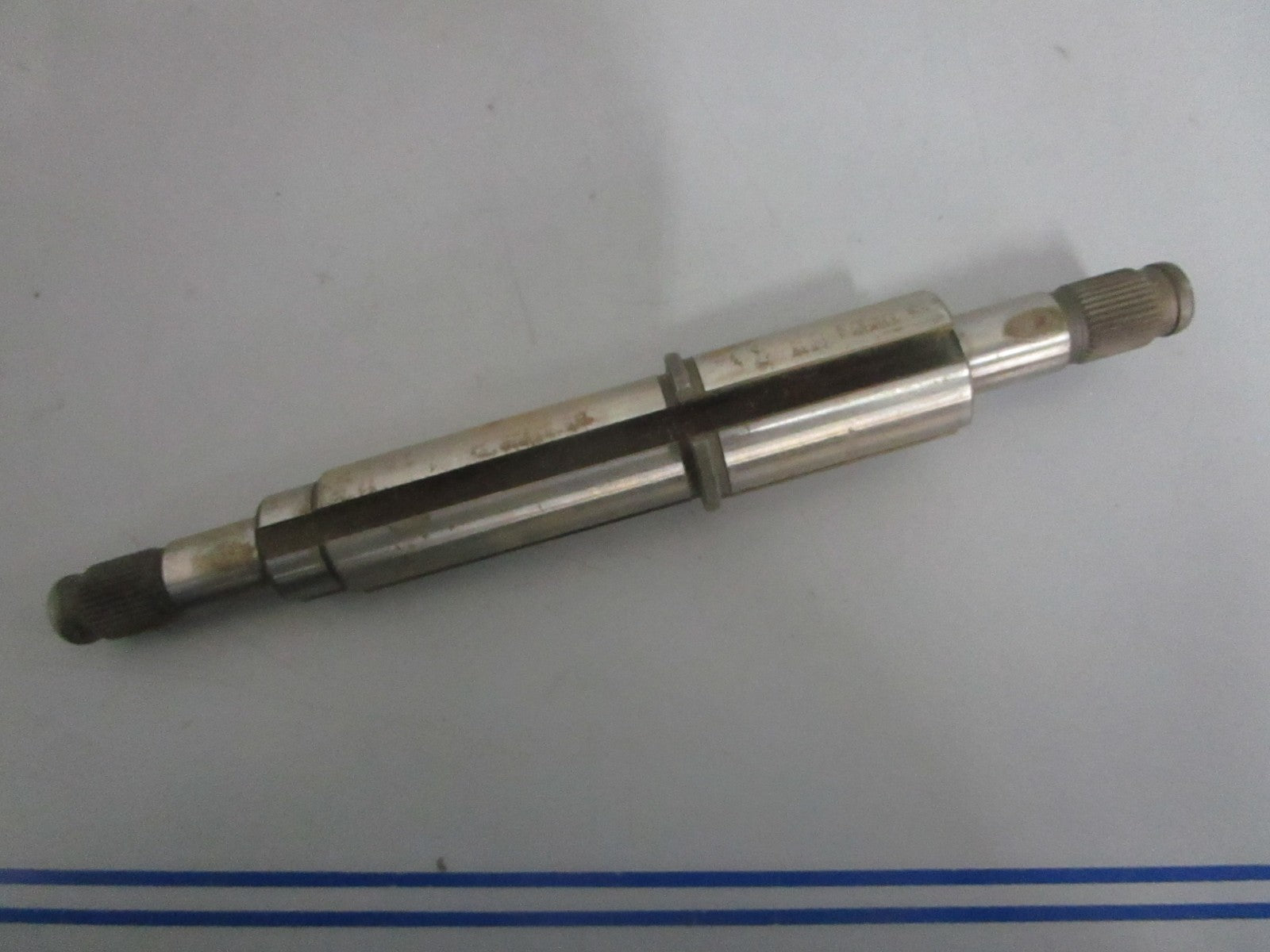 NEW OEM 776217 Tecumseh Output Shaft 0820