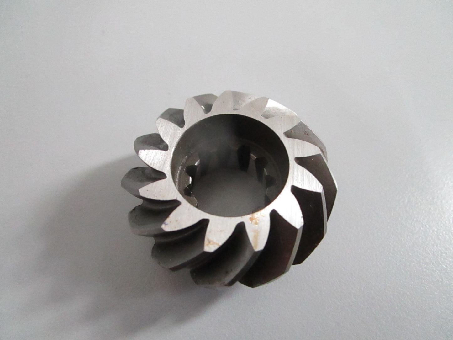 NEW OEM 43-FA522266 Mercury Force 13T Pinion 0820