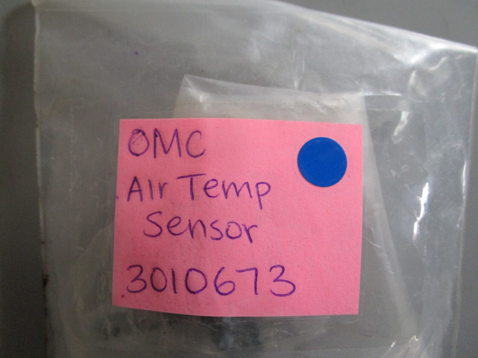 *NEW OEM* 0810 OMC Johnson Evinrude Air Temperature Sensor 3010673